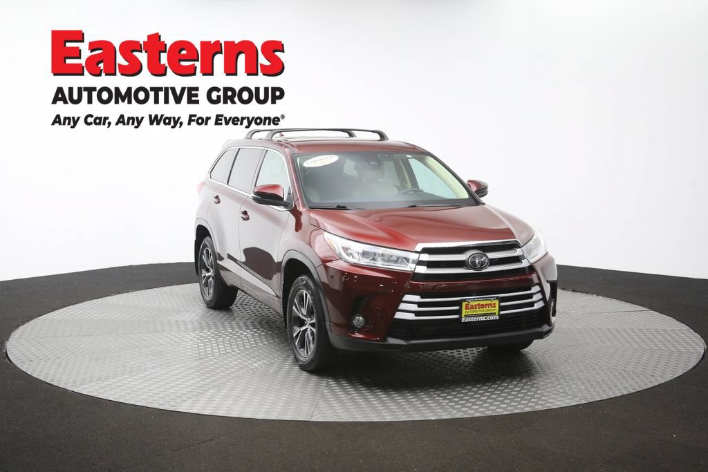 Used 2018 Toyota Highlander Plus AWD/4WD image 50