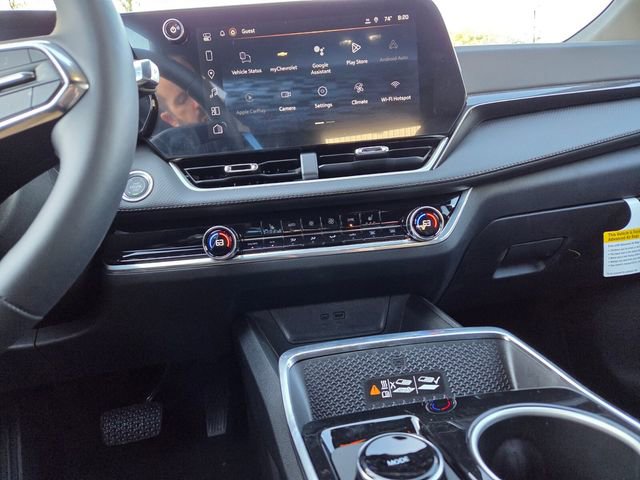 New 2026 Chevrolet Equinox LT w/ Convenience Package II FWD image 25