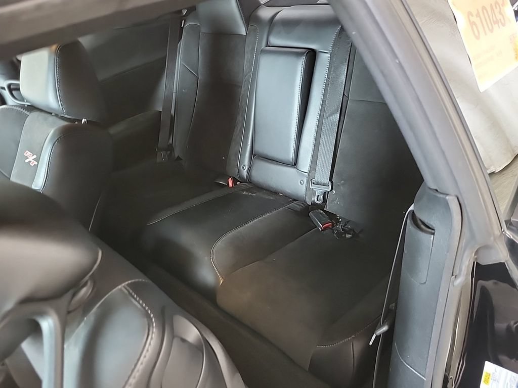 Used 2016 Dodge Challenger R/T Scat Pack w/ Leather Interior Group RWD image 6