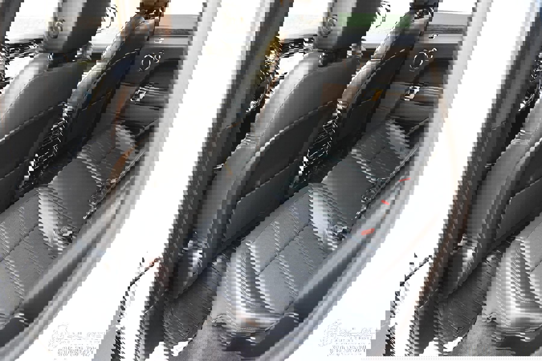 Used 2019 Land Rover Range Rover Sport HSE image 18