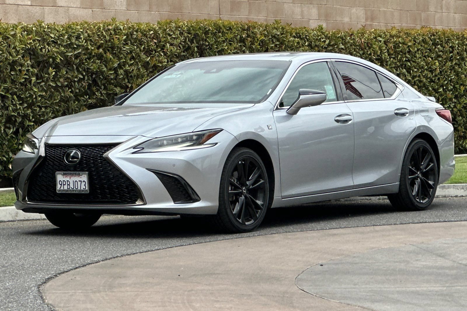 Certified 2024 Lexus ES 300h F Sport w/ Accessory Package (Z1) FWD image 8