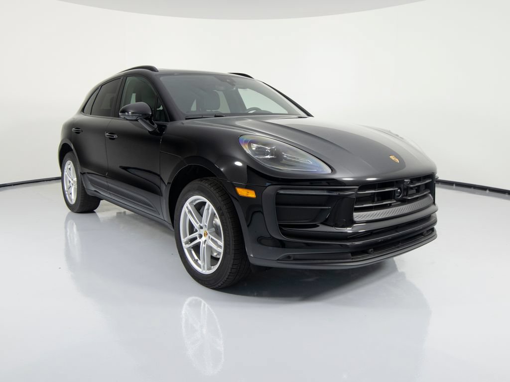 New 2026 Porsche Macan AWD/4WD image 12