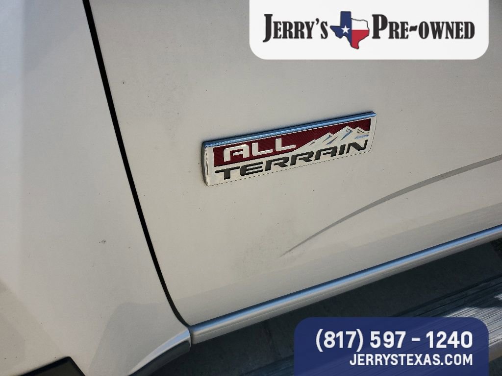 Used 2017 GMC Canyon SLE w/ All Terrain Package AWD/4WD image 2
