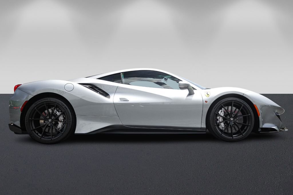 Certified 2020 Ferrari 488 Pista Coupe image 2