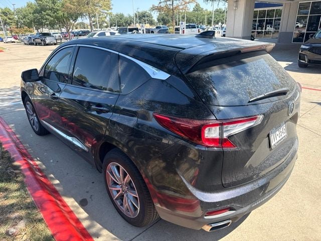 Used 2023 Acura RDX w/ Technology Package FWD image 4