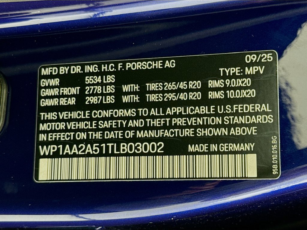 New 2026 Porsche Macan AWD/4WD image 34