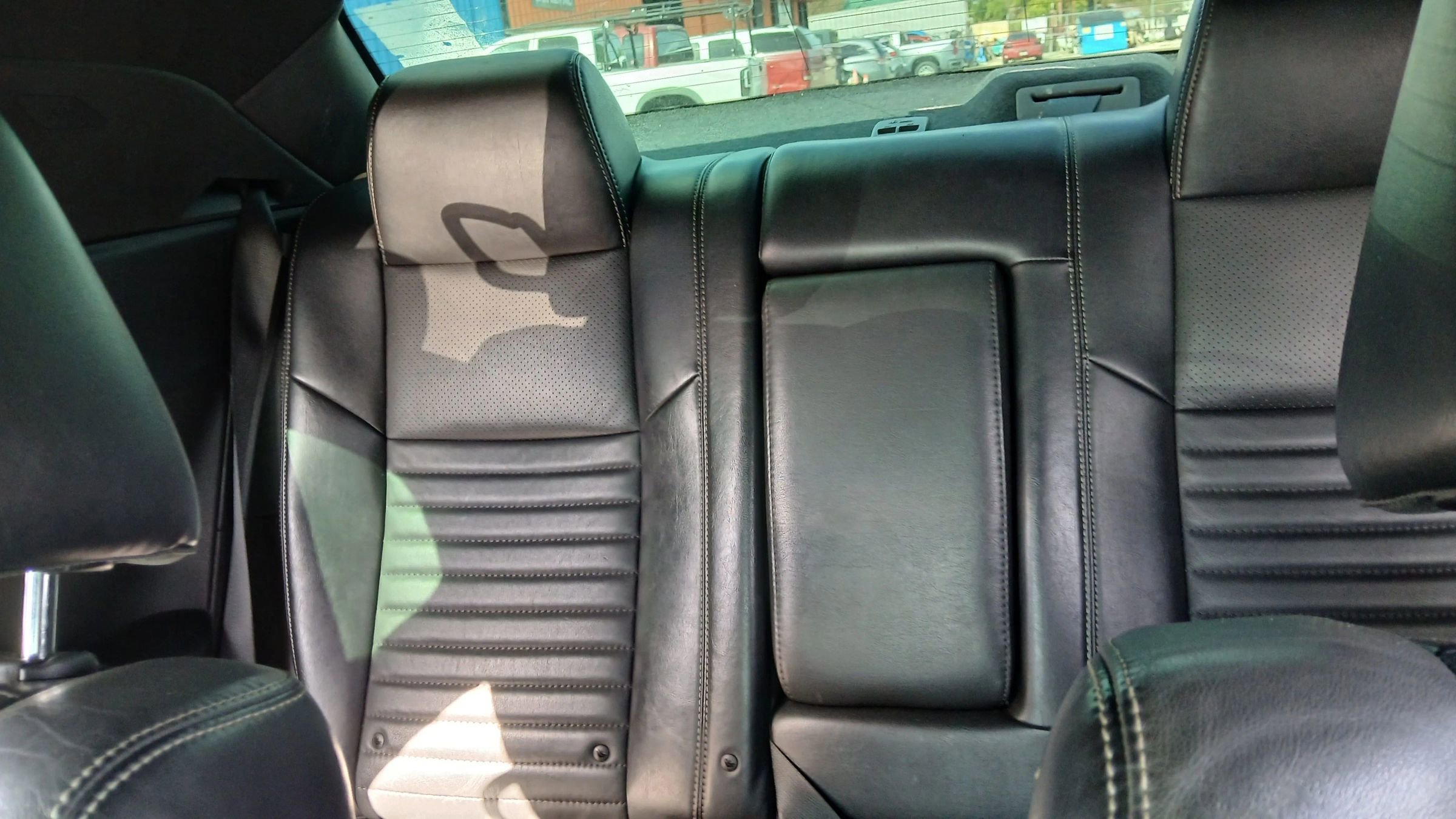 Used 2012 Dodge Challenger R/T RWD image 27