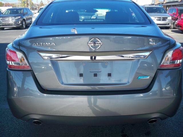Used 2014 Nissan Altima 2.5 SL w/ Moonroof Package image 4