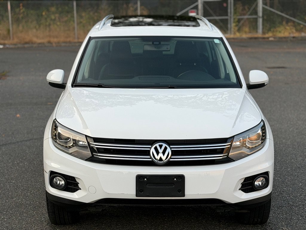 Used 2016 Volkswagen Tiguan SE AWD/4WD image 2