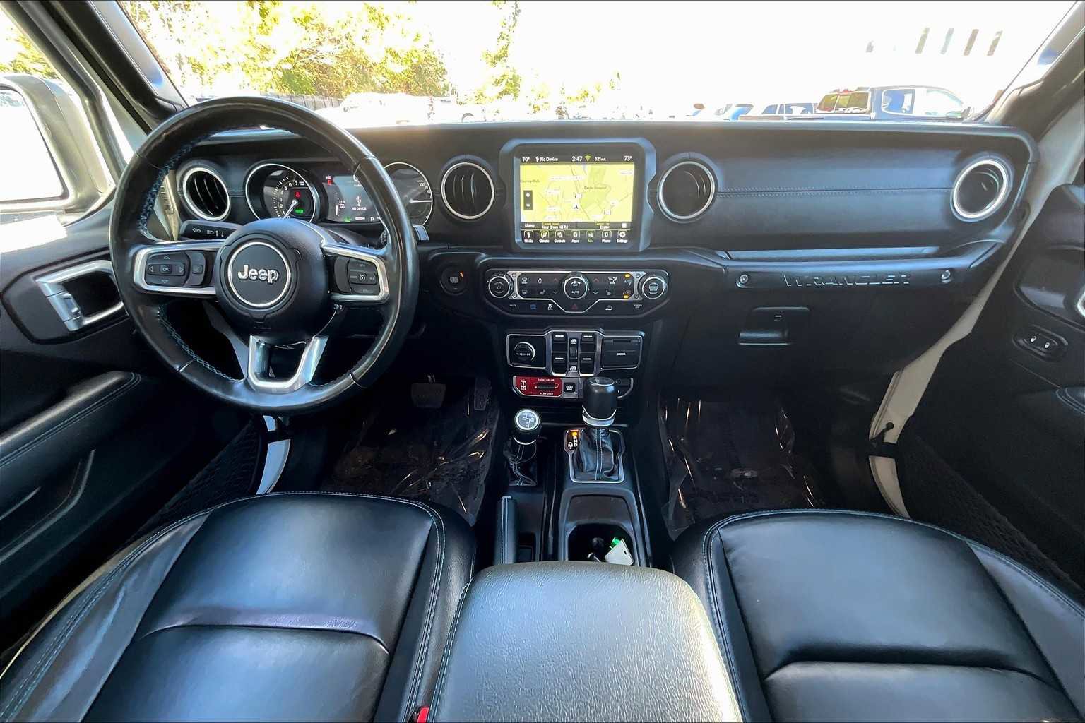 Used 2022 Jeep Wrangler Unlimited Rubicon 4xe w/ Cold Weather Group image 14