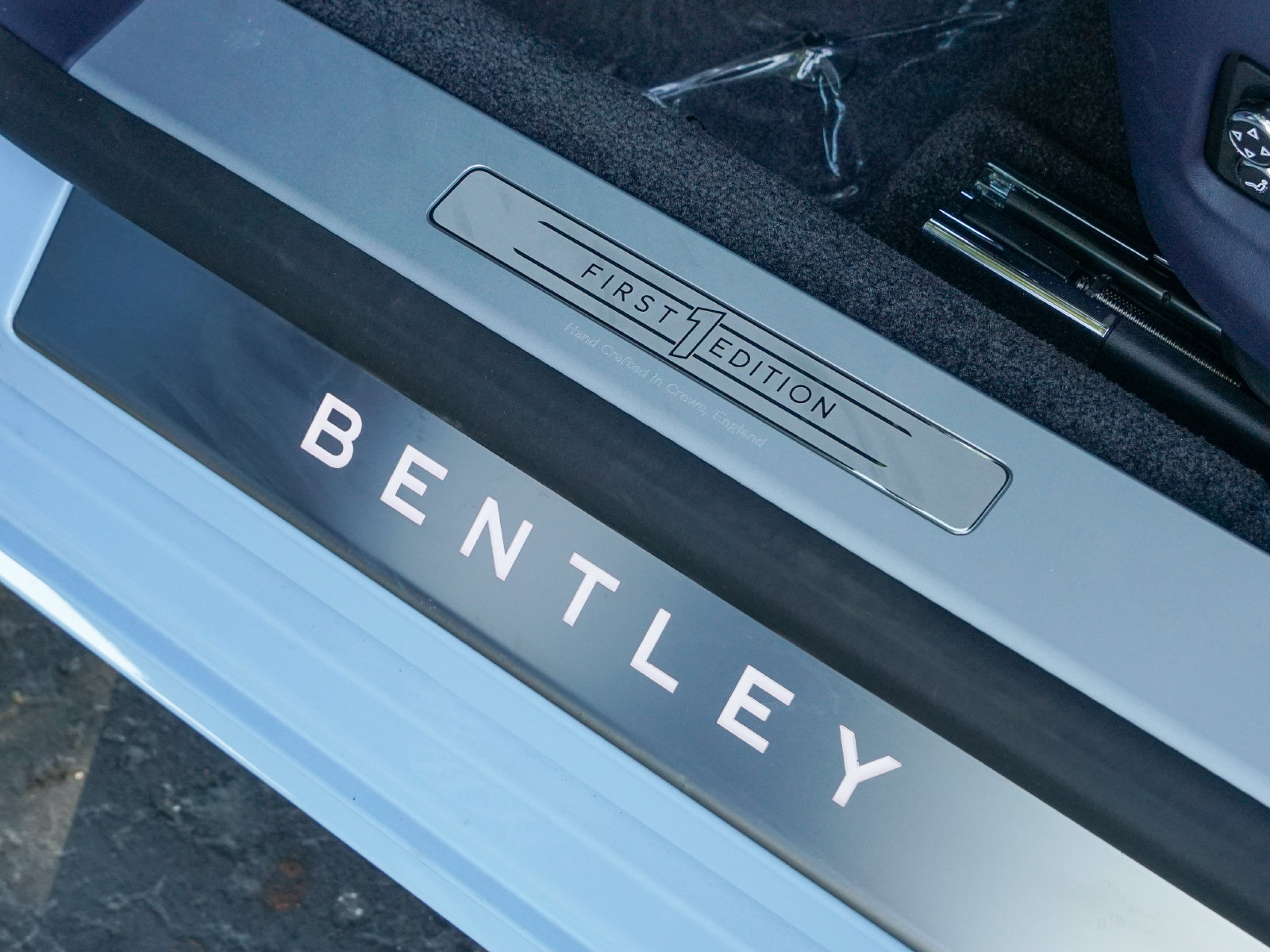 New 2025 Bentley Flying Spur Plug-In Hybrid AWD/4WD image 21