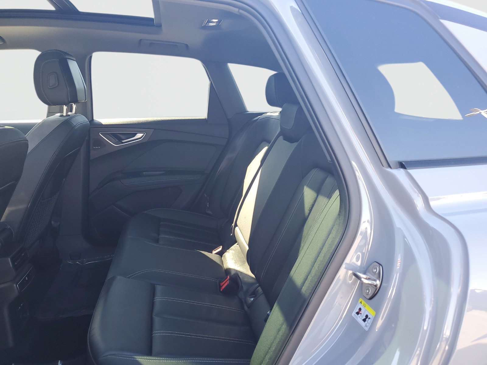 Used 2024 Audi Q4 e-tron Premium Plus w/ Premium Plus AWD/4WD image 13