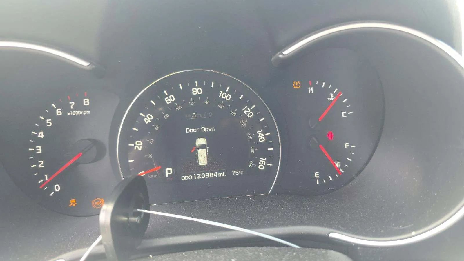 Used 2015 Kia Sorento SX image 12