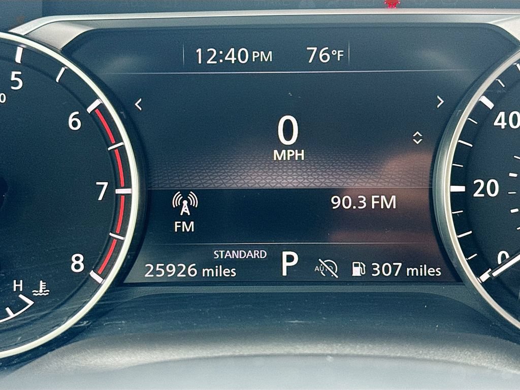 Certified 2025 Nissan Rogue SV FWD image 15