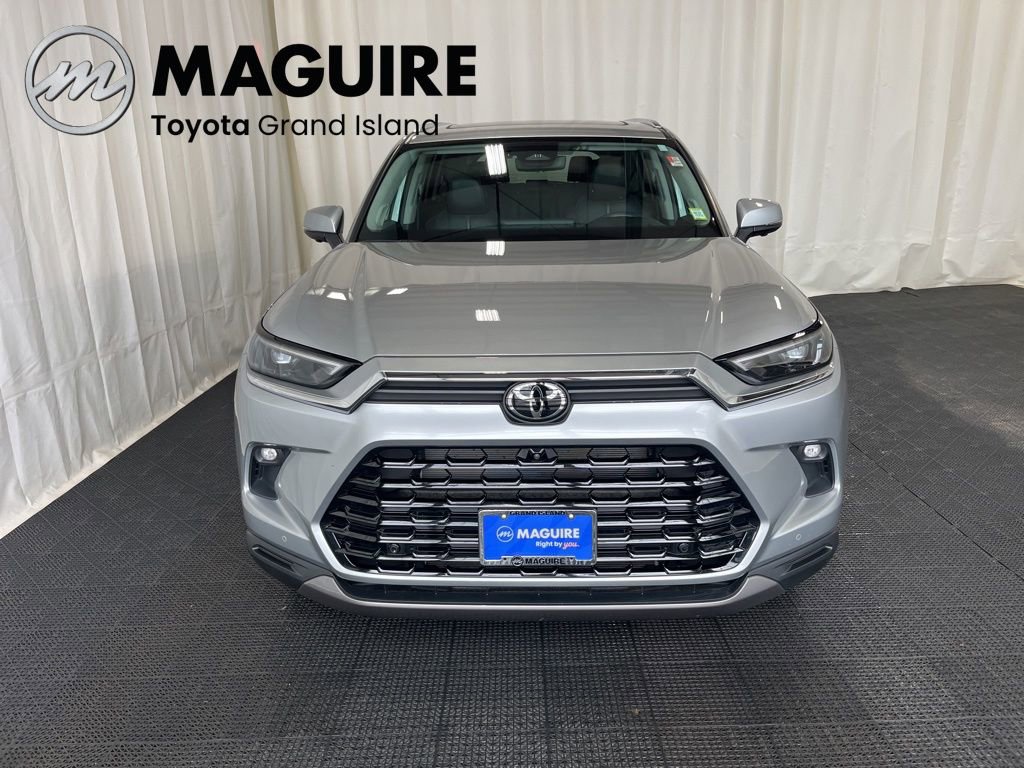 Used 2024 Toyota Grand Highlander Platinum image 34