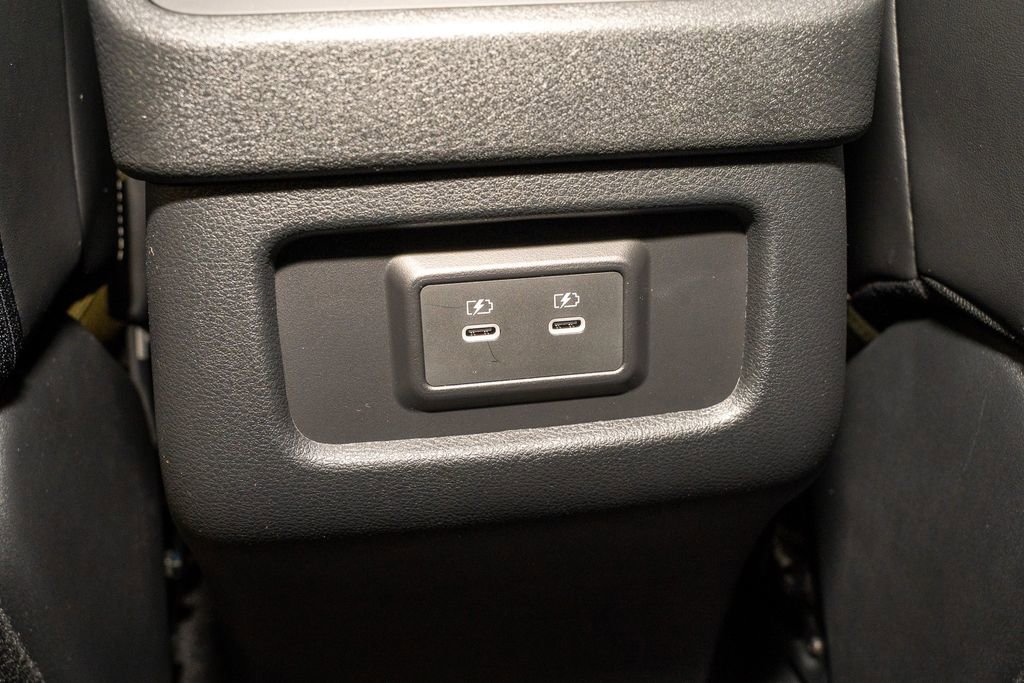 New 2026 Nissan Pathfinder SL image 10