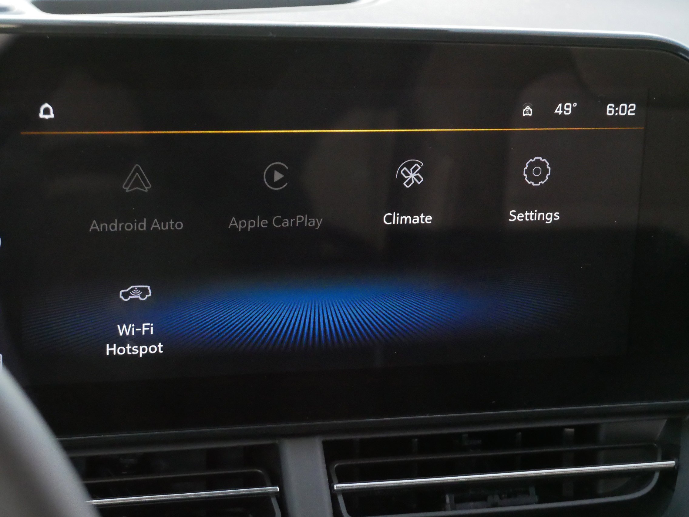 Used 2025 Chevrolet Trax LT w/ LT Convenience Package image 22