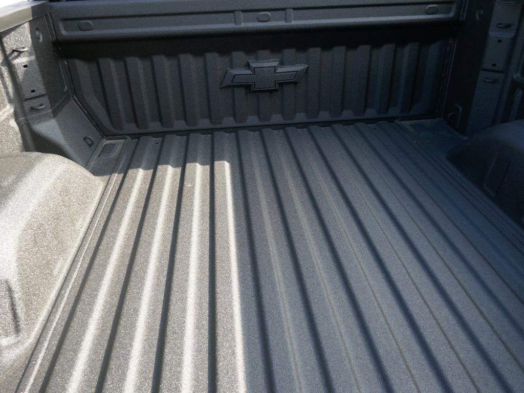 New 2026 Chevrolet Silverado 1500 High Country w/ Midnight Edition image 7