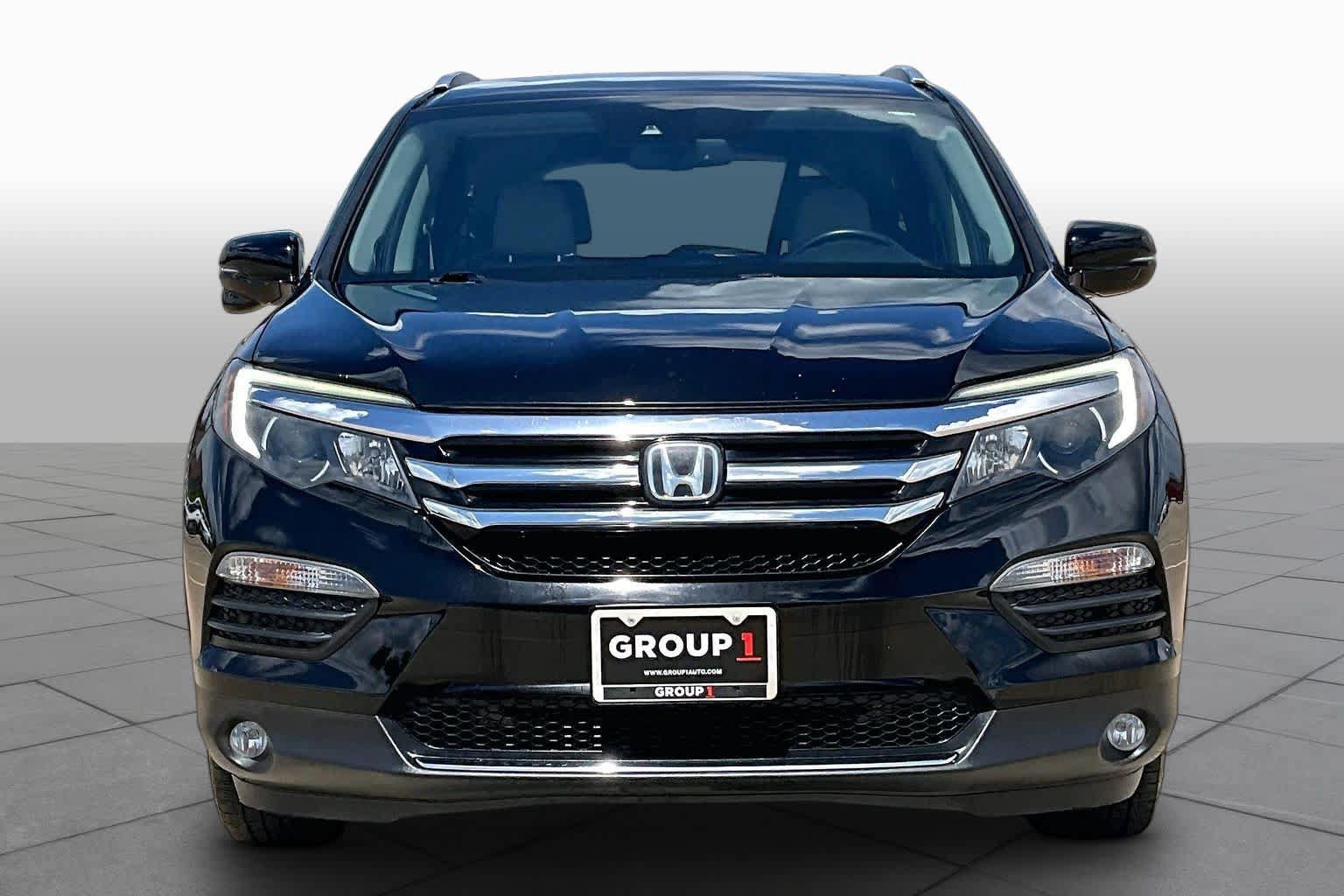 Used 2016 Honda Pilot Touring image 4
