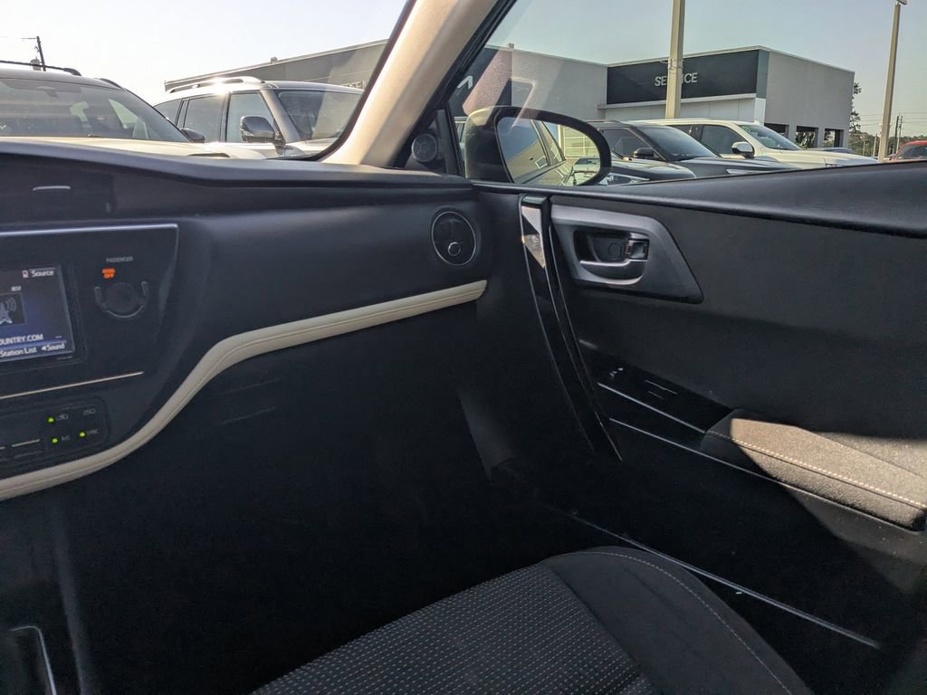 Used 2017 Toyota Corolla iM FWD image 14