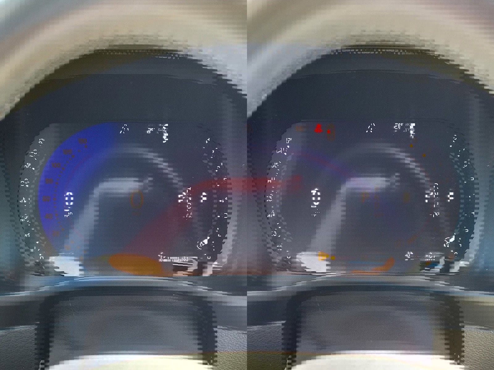 Certified 2024 Volvo XC40 B5 Ultimate w/ Climate Package image 18