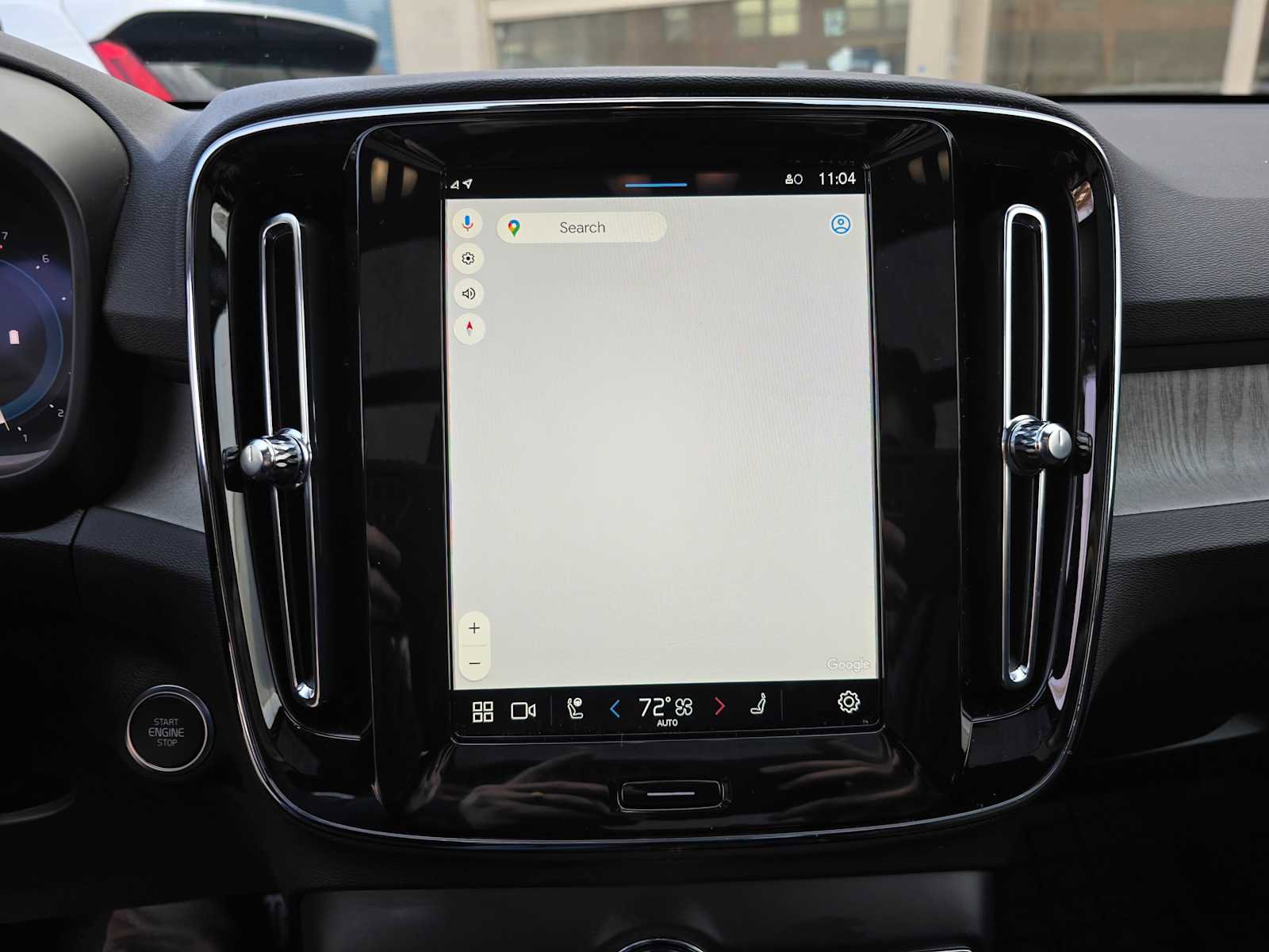 Certified 2025 Volvo XC40 B5 Core w/ Protection Package Premier image 17