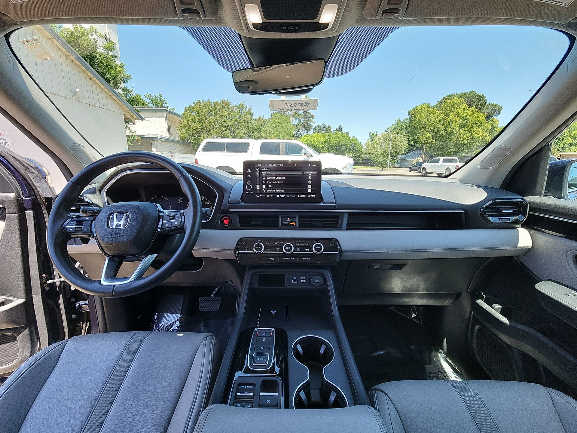 Used 2025 Honda Pilot EX-L image 26
