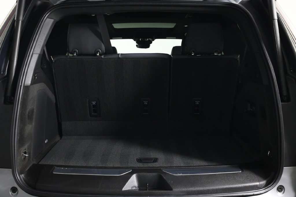 Used 2026 Cadillac Escalade Sport w/ Touring Package AWD/4WD image 13