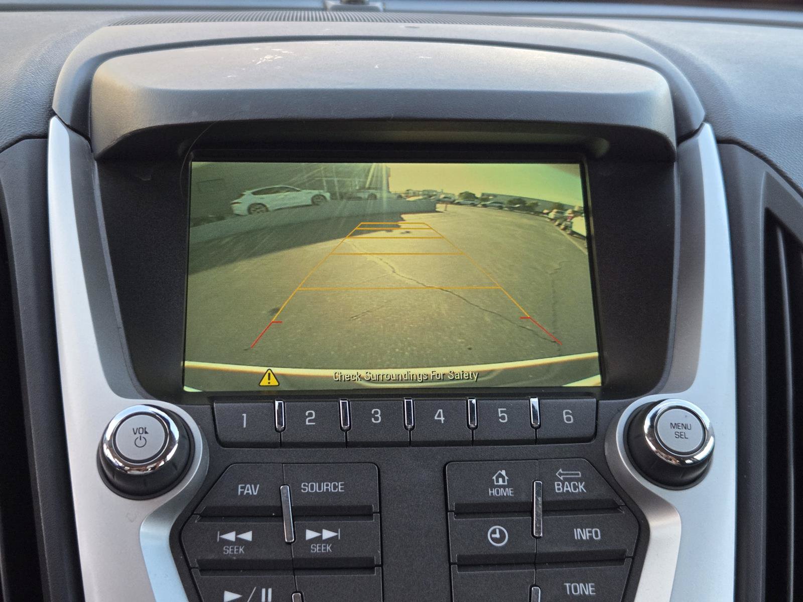 Used 2017 Chevrolet Equinox LT w/ Convenience Package FWD image 8