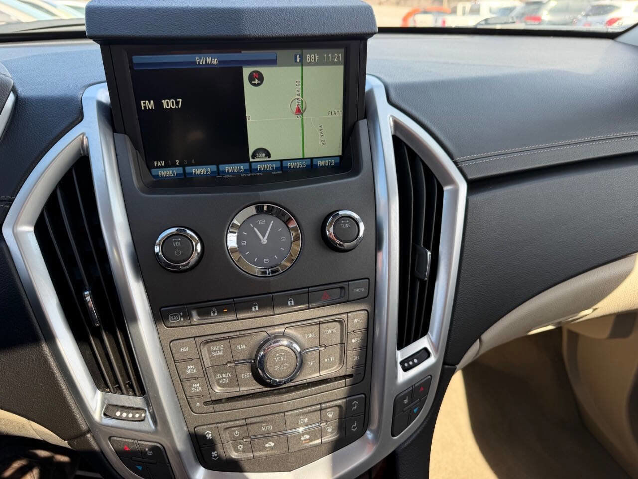 Used 2010 Cadillac SRX Performance AWD/4WD image 22