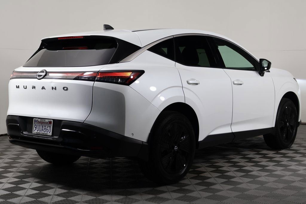 Used 2025 Nissan Murano SV FWD image 4