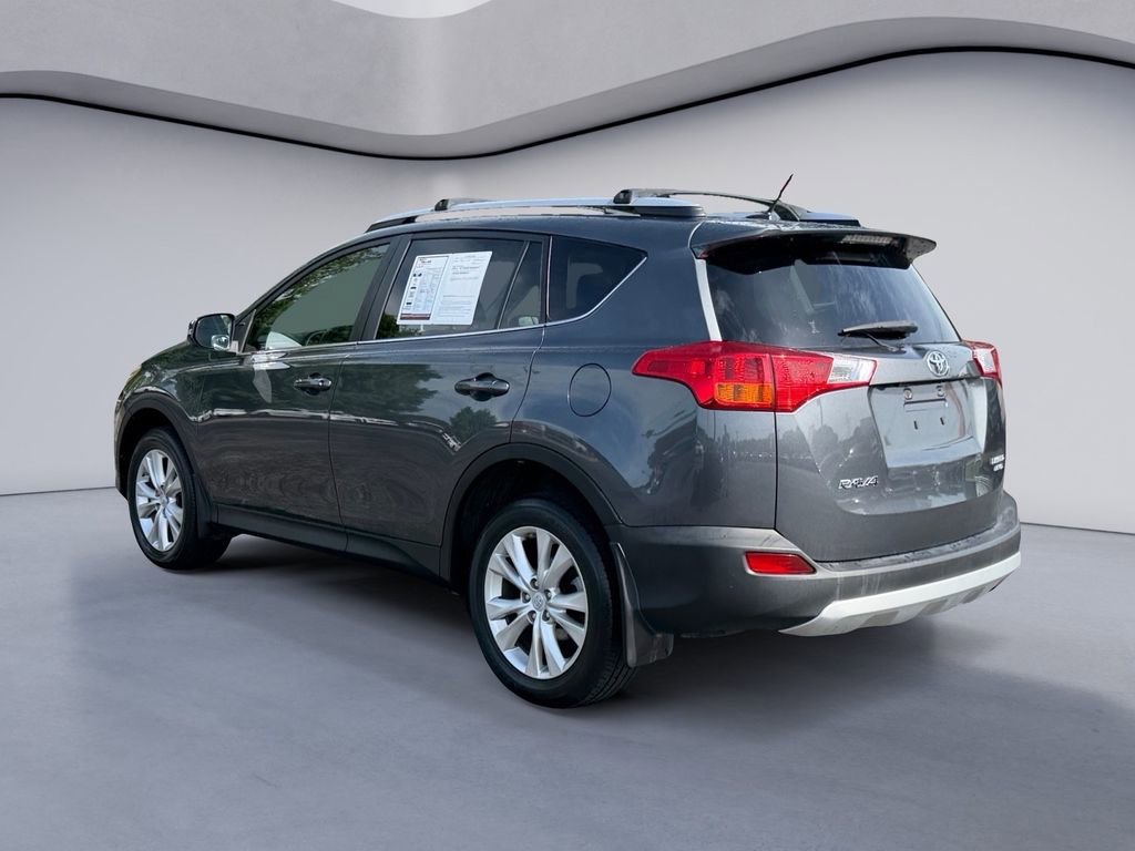 Used 2015 Toyota RAV4 Limited w/ Outdoor Package AWD/4WD video 3