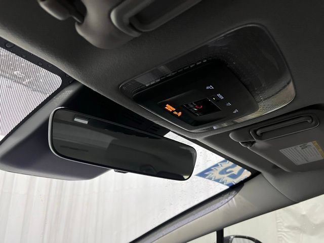 Used 2023 Toyota Prius LE AWD/4WD image 21