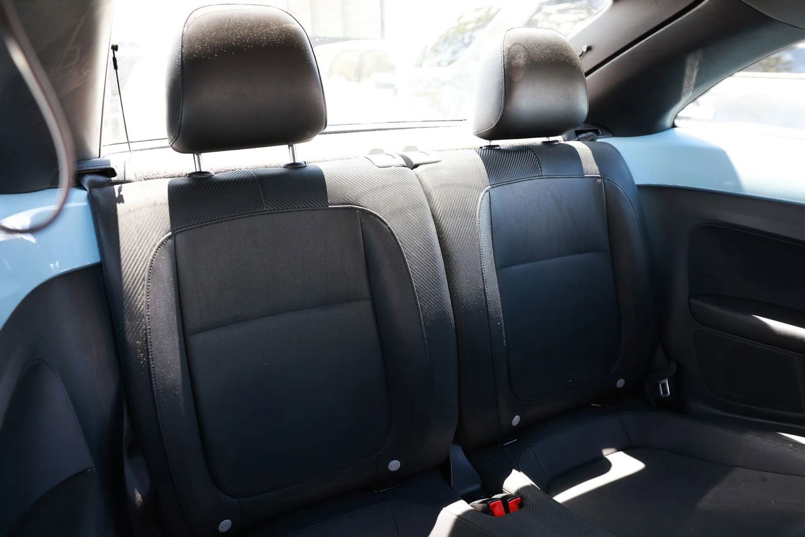 Used 2013 Volkswagen Beetle 2.5 image 17