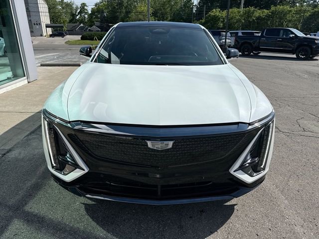 Used 2024 Cadillac Lyriq Sport w/ LPO, Floor Liner Package AWD/4WD image 6
