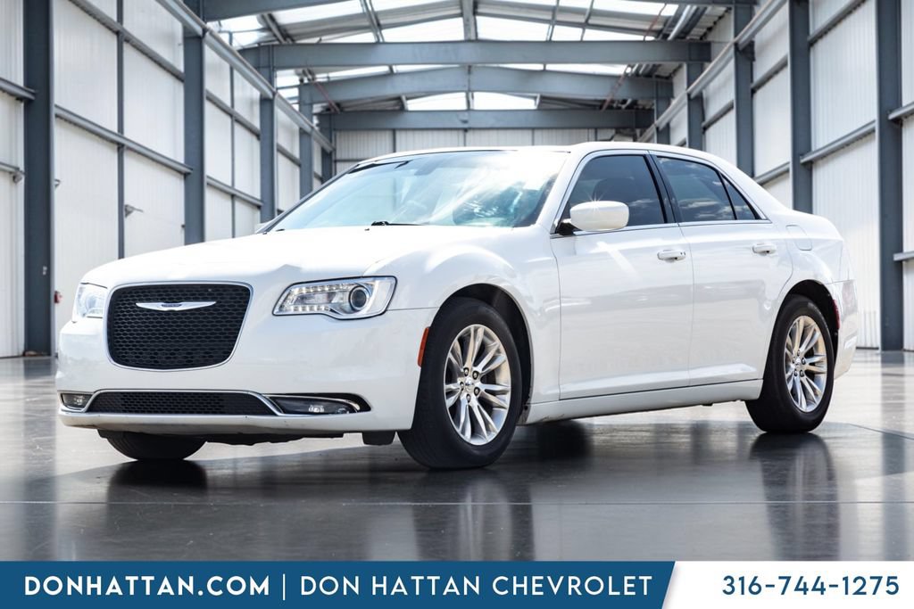 Used 2020 Chrysler 300 Touring w/ Driver Convenience Group