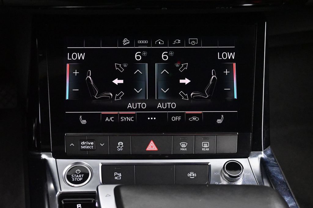 Used 2022 Audi e-tron Premium AWD/4WD image 39