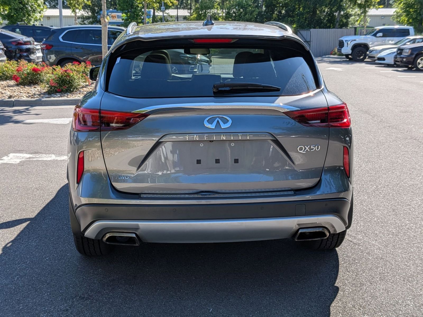 Used 2019 INFINITI QX50 Essential w/ Premium Heat Package AWD/4WD image 4