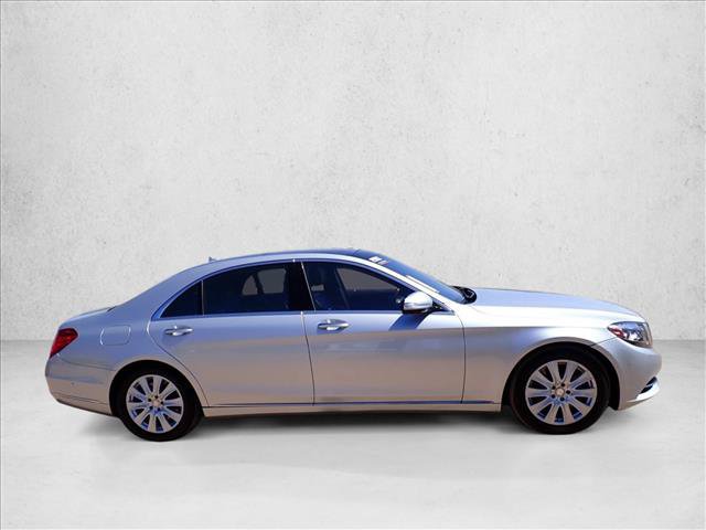 Used 2015 Mercedes-Benz S 550 4MATIC Sedan image 5