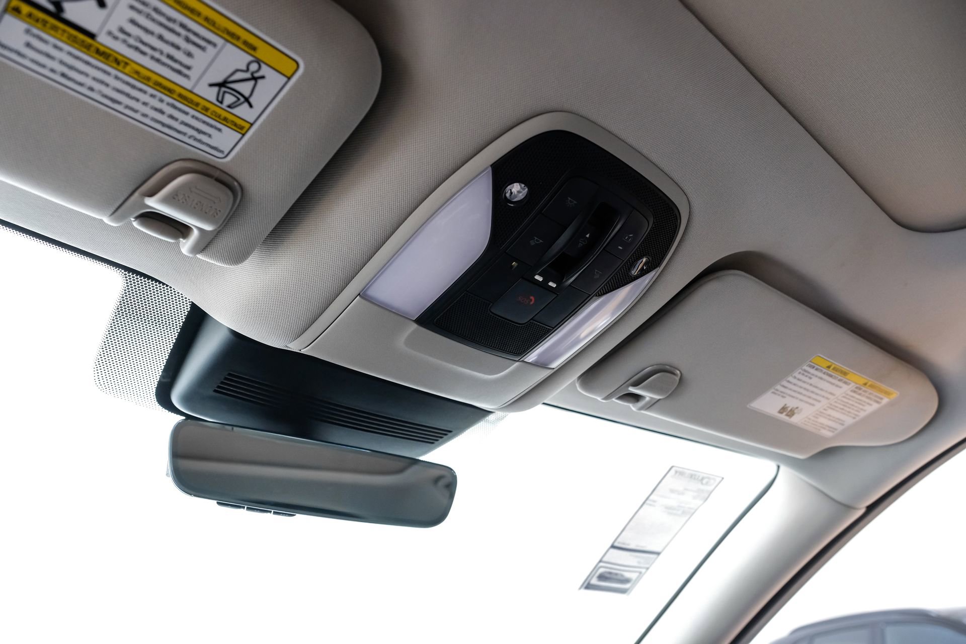 Used 2023 INFINITI QX50 Sensory image 33