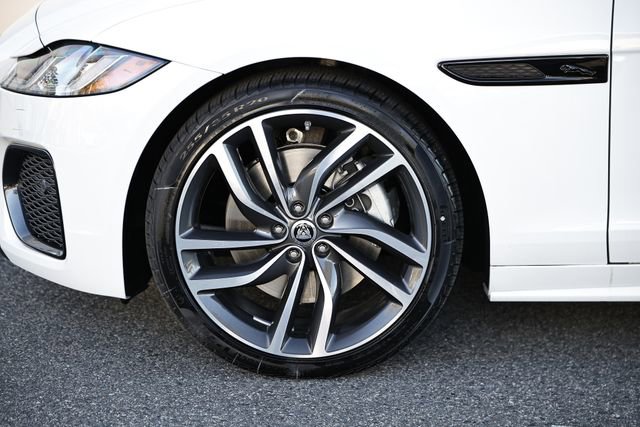 New 2024 Jaguar XF R-Dynamic SE AWD/4WD image 5