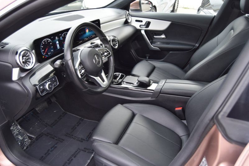 Used 2023 Mercedes-Benz CLA 250 4MATIC w/ Premium Package image 20
