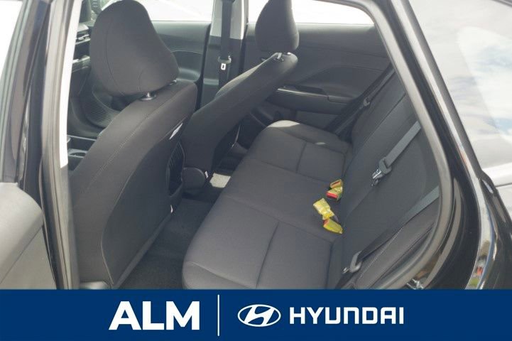 New 2026 Hyundai Venue SE image 14