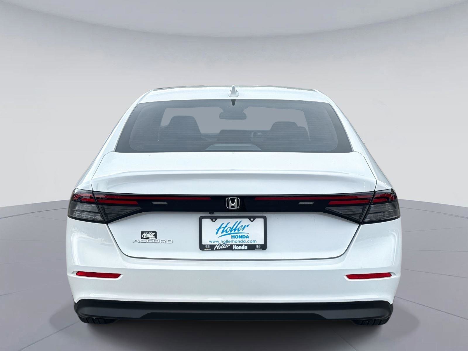 Certified 2023 Honda Accord LX image 5