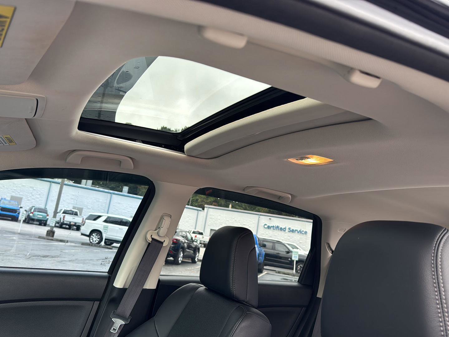 Used 2016 Honda CR-V Touring image 29