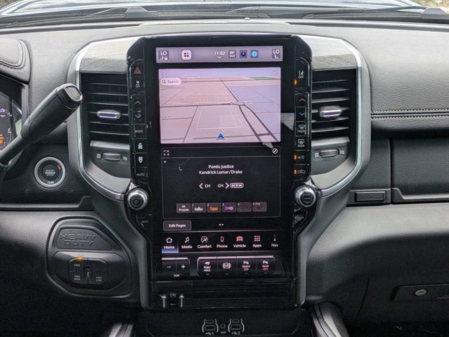 New 2026 RAM 2500 Laramie AWD/4WD image 18