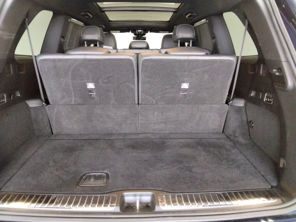 Used 2022 Mercedes-Benz GLS 450 4MATIC image 10