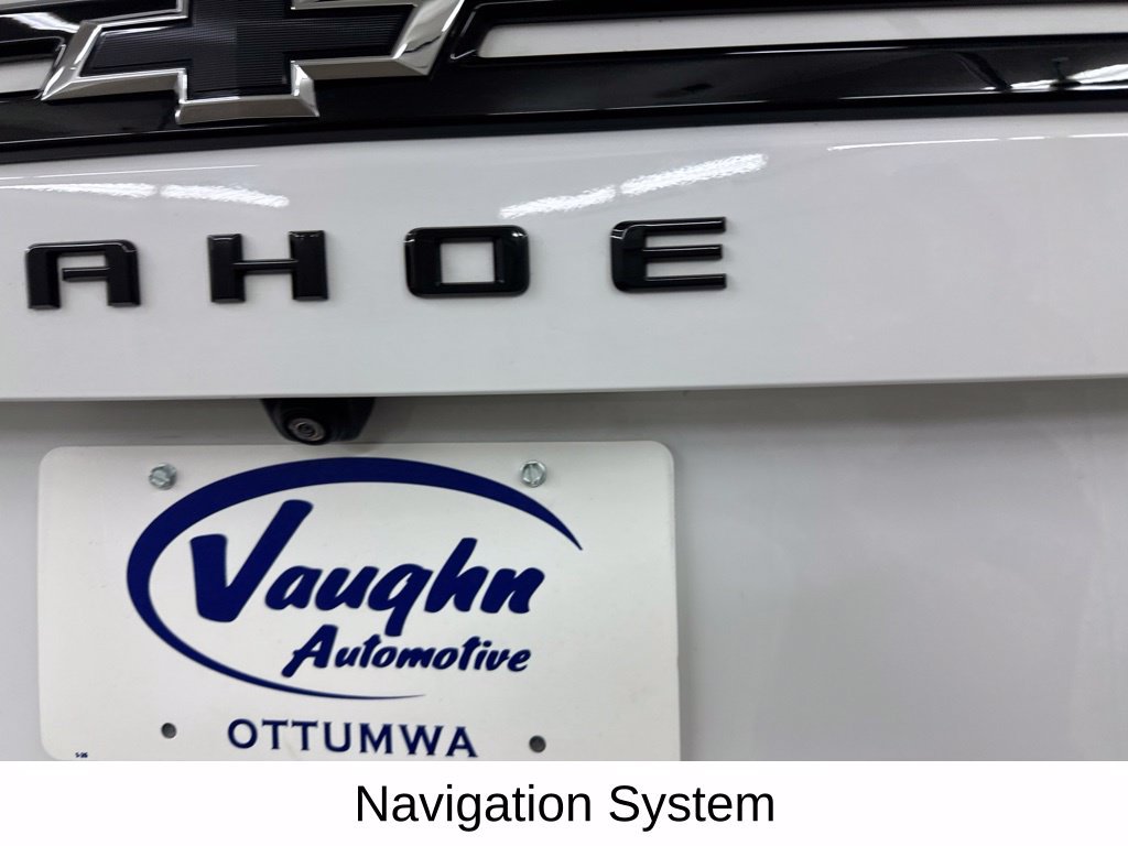 Used 2024 Chevrolet Tahoe Z71 w/ Luxury Package AWD/4WD image 17