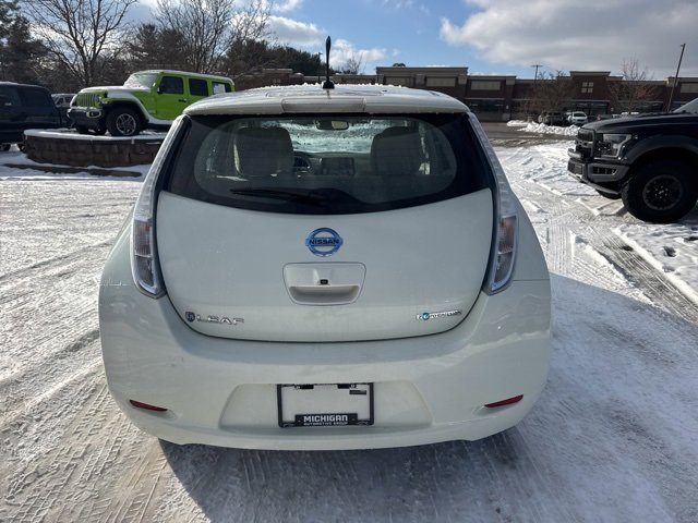 Used 2011 Nissan Leaf SL image 4