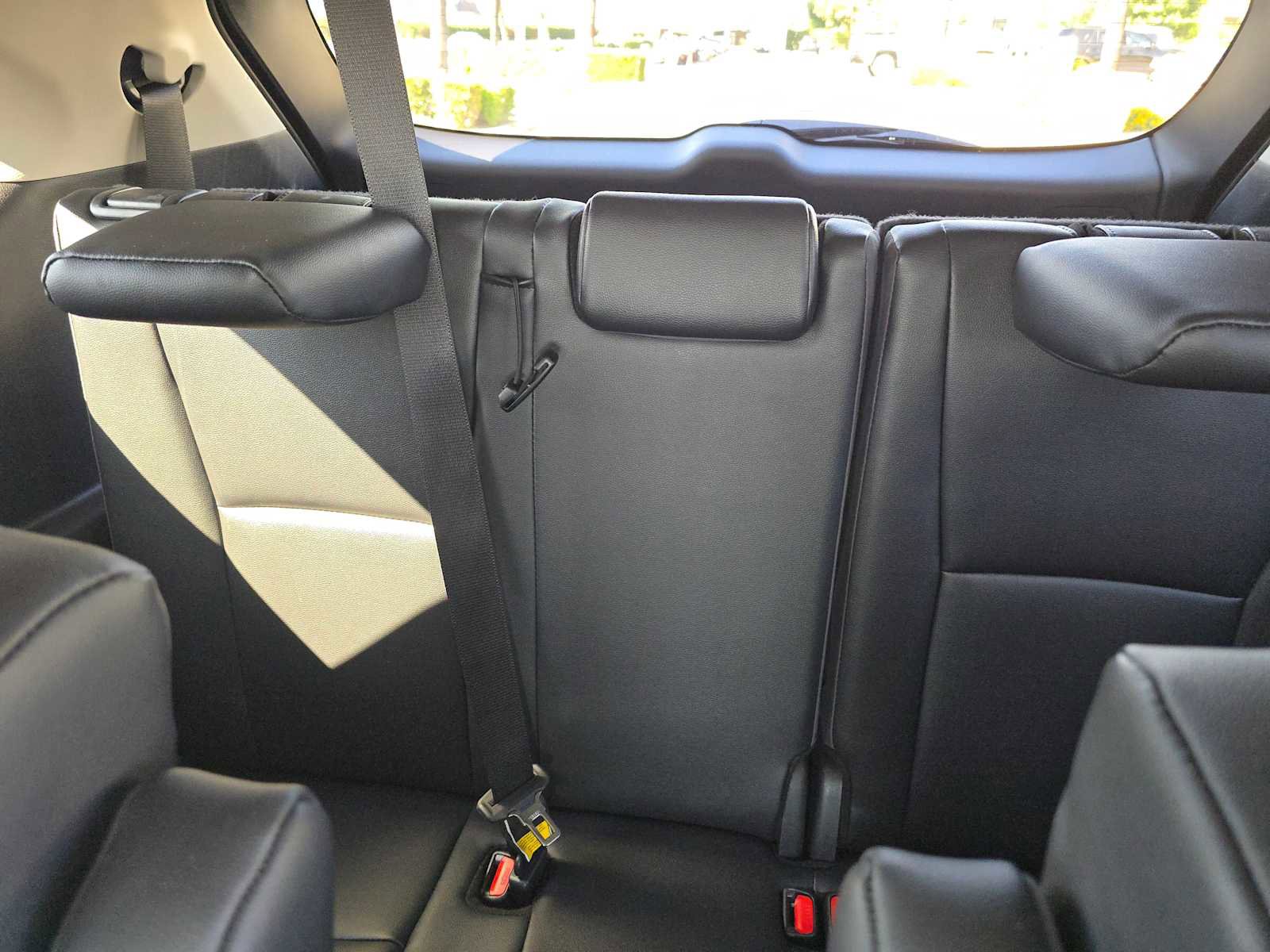 Used 2025 Toyota Highlander XLE image 20
